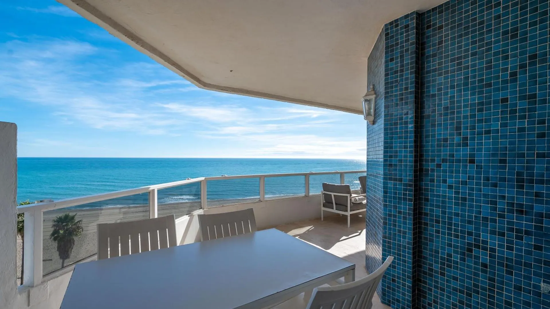 Apartamento LXR La Carihuela Sea Views 3Hab. Torremolinos