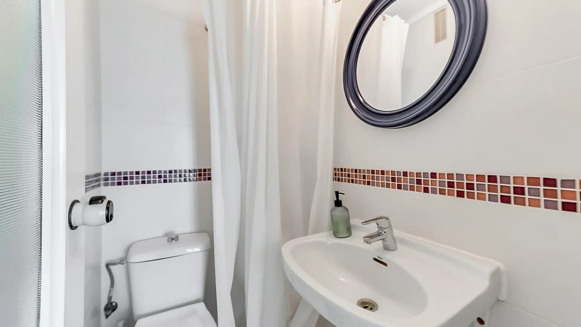 Apartamento LXR La Carihuela Sea Views 3Hab. Torremolinos España